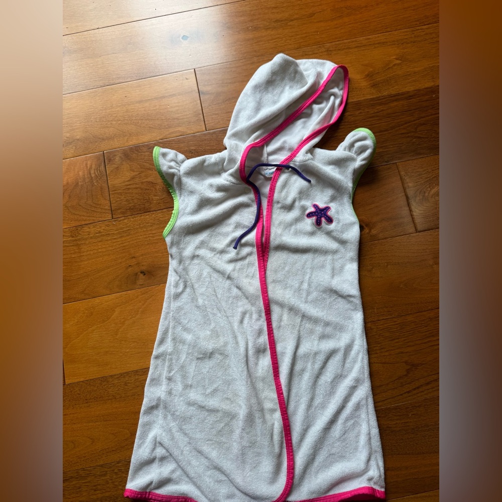 Girls Cozy Pink and White Hooded Swim Cover-up -size 5